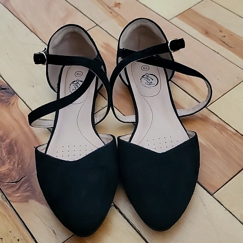 Womens dress shoes
